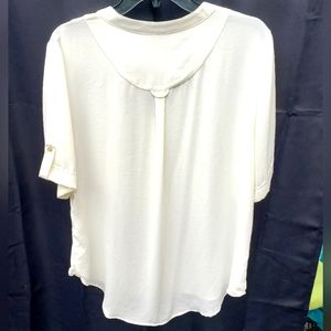 NWT $68 Chico's Cream Off-white Size 2 blouse